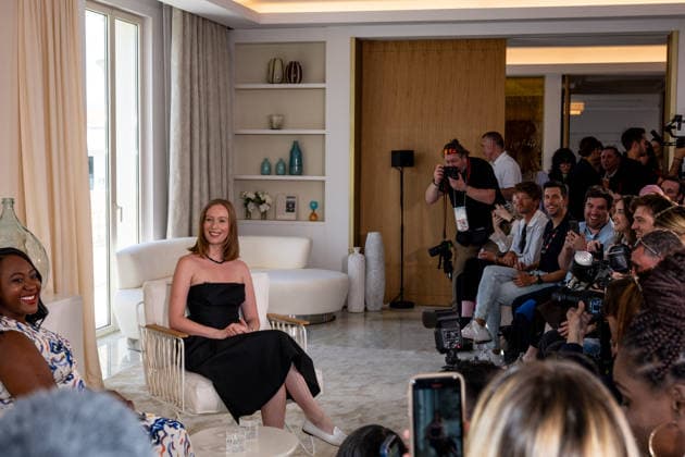 Cannes - Hannah Einbinder at Kering Talk AAR Actress and Comedian Hannah Einbinder participates in Kering Talk at Carlton hotel, as part of the 79th Cannes Film Festival in Cannes, France, on May 14, 2026. Photo by Ammar Abd Rabbo ABACAPRESS.COM Cannes France  Copyright: xAbdxRabboxAmmar ABACAx