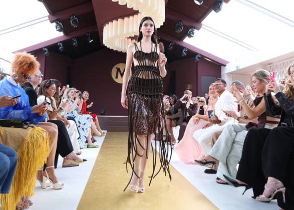 Magnum fashion show on the Magnum Cannes beach during the 79th Cannes International Film Festival, France, May 14, 2026 Denis Guignebourg Bestimage After announcing the launch of Maison Magnum®, haute couture opens its exceptional podium to A Castillon for an exclusive showcase on May 14 on the Magnum Cannes beach on the occasion of the 79th Cannes Film Festival. Previously at the heart of Maison Magnum® an inaugural fashion show artistically directed by L Roach and couture silhouettes imagined by V Weinsanto celebrating a shared vision of pleasure as a sensory experience, at the crossroads of gourmandise and creativity This new take on gourmandise through creativity and contemporary culture will be crowned by a memorable evening on Thursd  Copyright: xDenisxGuignebourgx xBestimagexDenisxGuignebourgx xBestimagex