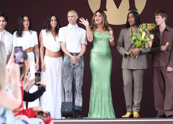 Heidi Klum and Low Roach at the Magnum fashion show on the Magnum Cannes beach during the 79th Cannes International Film Festival, France, May 14, 2026 Denis Guignebourg Bestimage After announcing the launch of Maison Magnum®, haute couture opens its exceptional podium to A Castillon for an exclusive showcase on May 14 on the Magnum Cannes beach on the occasion of the 79th Cannes Film Festival. Previously at the heart of Maison Magnum® an inaugural fashion show artistically directed by L Roach and couture silhouettes imagined by V Weinsanto celebrating a shared vision of pleasure as a sensory experience, at the crossroads of gourmandise and creativity This new take on gourmandise through creativity and contemporary culture will be crowned  Copyright: xDenisxGuignebourgx xBestimagexDenisxGuignebourgx xBestimagex