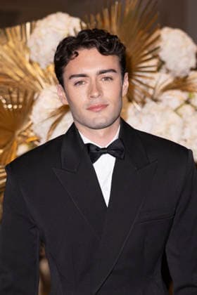 Cannes Enzo Paper exits Martinez MP Cannes, France- May 14: Enzo Paper leaves Hotel Martinez after attending Chopard gala during 79th Festival of Cannes, on May 14, 2026 in Cannes, France. Photo by Marco Piovanotto ABACAPRESS:COM Cannes France  Copyright: xPiovanottoxMarco ABACAx