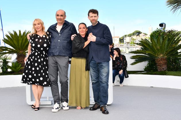 79ème Festival International du Film de Cannes Photocall du film LAbandon 79th Cannes International Film Festival L ABANDON photocall Antoine Reinartz, Mickaëlle Paty, Vincent Garenq and Emmanuelle Bercot pose during the L Abandon Forsaken photocall Thomas Bohlen Starface 2026 05 12 456002 2026 05 14 Cannes France  Copyright: xThomasxBohlenx STAR_456002_002
