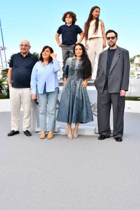 79eme Festival International du Film de Cannes Photocall du film Quelques mots damour 79th Cannes International Film Festival QUELQUES MOTS DAMOUR photocall Rudi Rosenberg, Aïdan Djouadi, Ella Bedoucha and Hafsia Herzi pose during the Quelques Mots DAmour photocall Thomas Bohlen Starface 2026 05 12 456005 2026 05 14 Cannes France  Copyright: xThomasxBohlenx STAR_456005_003