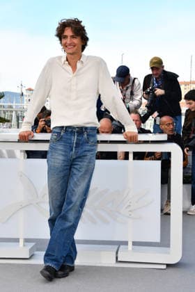79eme Festival International du Film de Cannes Photocall du film LAge dOr 79th Cannes International Film Festival L AGE DOR photocall Vassili Schneider poses during LÂge DOr The Golden Age photocall Thomas Bohlen Starface 2026 05 12 456006 2026 05 14 Cannes France  Copyright: xThomasxBohlenx STAR_456006_004