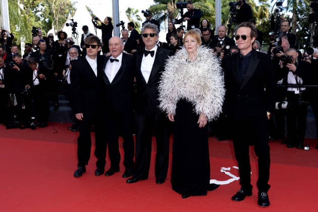 Lukasz Zal, Hanns Zischler, Pawel Pawlikowski, Sandra Hüller, August Diehl Montée des marches du film Fatherland lors du 79ème Festival International du Film de Cannes, le 14 mai 2026 Olivier Borde Bestimage Red carpet for Fatherland at the 79th Cannes International Film Festival on May 14, 2026 Cannes France  Copyright: xOLIVIERxBORDEx xBESTIMAGExOLIVIERxBORDEx xBESTIMAGEx