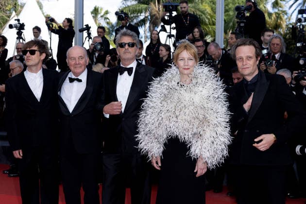 Lukasz Zal, Hanns Zischler, Pawel Pawlikowski, Sandra Hüller, August Diehl Montée des marches du film Fatherland lors du 79ème Festival International du Film de Cannes, le 14 mai 2026 Olivier Borde Bestimage Red carpet for Fatherland at the 79th Cannes International Film Festival on May 14, 2026 Cannes France  Copyright: xOLIVIERxBORDEx xBESTIMAGExOLIVIERxBORDEx xBESTIMAGEx
