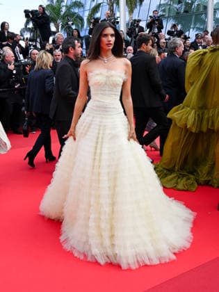 IPA84690719 - Cannes, 79th Cannes Film Festival 2026, evening 3 - red carpet of Fatherland. In the photo Sara Sampaio  Copyright: xManuelexMangiarottix xPoolxPhotoxEventsx07x 84690719
