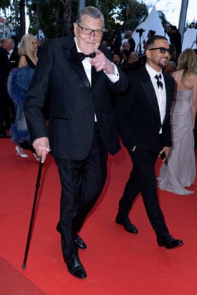 Jean Claude Camus Montée des marches du film Histoires parallèles lors du 79ème Festival International du Film de Cannes, le 14 mai 2026 Olivier Borde Bestimage Red carpet for Parallel tales at the 79th Cannes International Film Festival on May 14, 2026 Cannes France  Copyright: xOLIVIERxBORDEx xBESTIMAGExOLIVIERxBORDEx xBESTIMAGEx
