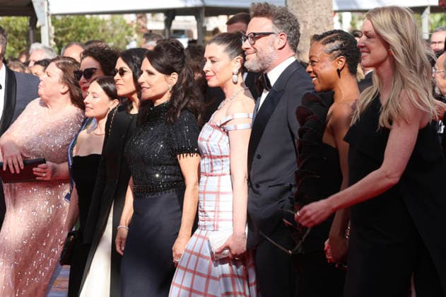 Vicky Patel, Sugar Lyn Beard, Abbi Jacobson, Julia Louis Dreyfus, Lauren Miller Rogen, Seth Rogen, Samira Wiley and Leah Nelson at the premiere of the feature film Fatherland at the Festival de Cannes 2026 79 Cannes International Film Festival at the Palais des Festivals Cannes, 14 05 2026 Foto:xD.xBedrosianx xFuturexImagex fatherland_6553
