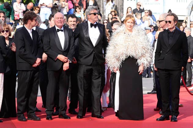 Lukasz Zal, Hanns Zischler, PaweÅ Pawlikowski, Sandra Hüller and August Diehl at the premiere of the feature film Fatherland at the Festival de Cannes 2026 79 Cannes International Film Festival at the Palais des Festivals Cannes, 14 05 206 Foto:xD.xBedrosianx xFuturexImagex fatherland_6603