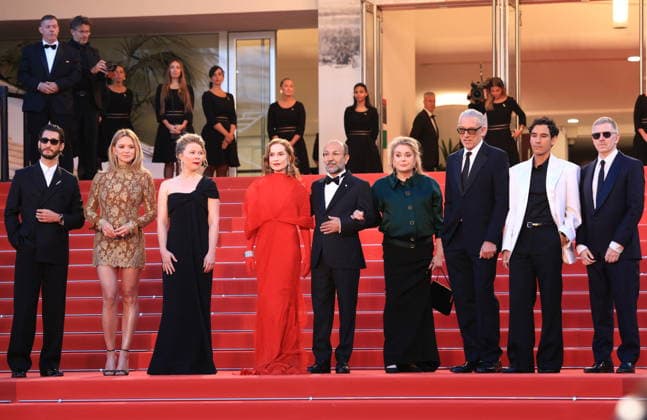 Cannes - Histoires Paralleles (Parallel Tales) Red Carpet Pierre Niney, Virginie Efira, India Hair, Isabelle Huppert, Asghar Farhadi, Catherine Deneuve, Vincent Cassel, Adam Bessa and Alexandre Mallet-Guyat the Histoires Paralleles (Parallel Tales) screening red carpet during the 79th annual Cannes Film Festival at Palais des Festivals on May 14, 2026 in Cannes, France. Photo by Jerome Domine ABACAPRESS.COM Cannes France  Copyright: xDominexJerome ABACAx