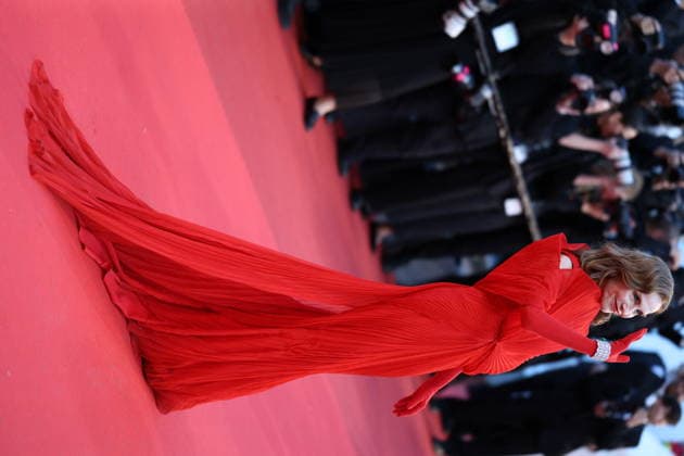 Cannes - Histoires Paralleles (Parallel Tales) Red Carpet Isabelle Huppert at the Histoires Paralleles (Parallel Tales) screening red carpet during the 79th annual Cannes Film Festival at Palais des Festivals on May 14, 2026 in Cannes, France. Photo by Jerome Domine ABACAPRESS.COM Cannes France  Copyright: xDominexJerome ABACAx