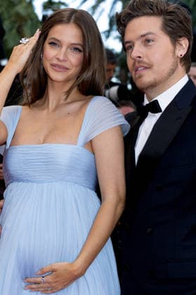 Pregnant Barbara Palvin and her husband Dylan Sprouse Montée des marches du film Histoires parallèles lors du 79ème Festival International du Film de Cannes, le 14 mai 2026 Olivier Borde Bestimage Red carpet for Parallel tales at the 79th Cannes International Film Festival on May 14, 2026 Cannes France  Copyright: xOLIVIERxBORDEx xBESTIMAGExOLIVIERxBORDEx xBESTIMAGEx