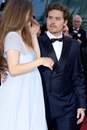 Pregnant Barbara Palvin and her husband Dylan Sprouse Montée des marches du film Histoires parallèles lors du 79ème Festival International du Film de Cannes, le 14 mai 2026 Olivier Borde Bestimage Red carpet for Parallel tales at the 79th Cannes International Film Festival on May 14, 2026 Cannes France  Copyright: xOLIVIERxBORDEx xBESTIMAGExOLIVIERxBORDEx xBESTIMAGEx