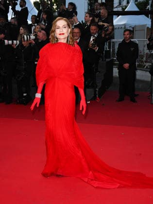 IPA84692643 - Cannes, 79th Cannes Film Festival 2026, evening 3 - red carpet of Histoires Paralleles (Parallel Tales). In the photo Isabelle Huppert  Copyright: xManuelexMangiarottix xPoolxPhotoxEventsx07x 84692643