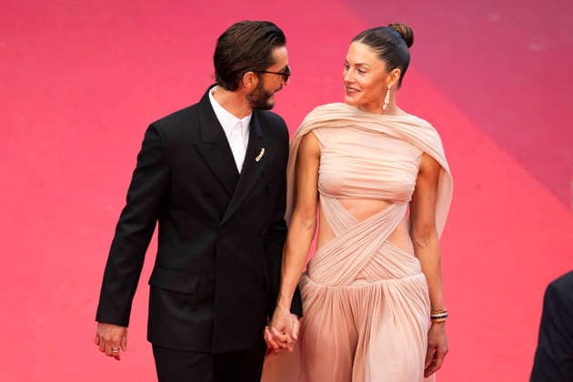 Cannes Histoires Paralleles Red Carpet EB French actor Pierre Niney and his partner Australian actress Natasha Andrews arrive for the screening of the film Histoires Paralleles (Parallel Tales) at the 79th edition of the Cannes Film Festival in Cannes, southern France on May 14, 2026.Photo by Eliot Blondet ABACAPRESS.COM Cannes France France  Copyright: xBlondetxEliot ABACAx