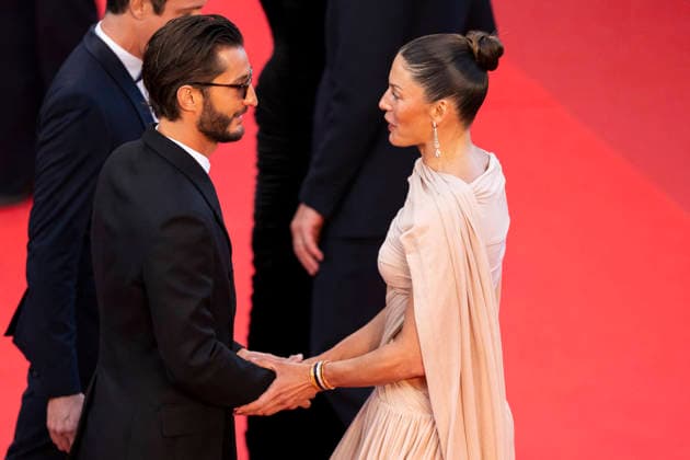 Cannes Histoires Paralleles Red Carpet EB French actor Pierre Niney and his partner Australian actress Natasha Andrews arrive for the screening of the film Histoires Paralleles (Parallel Tales) at the 79th edition of the Cannes Film Festival in Cannes, southern France on May 14, 2026.Photo by Eliot Blondet ABACAPRESS.COM Cannes France France  Copyright: xBlondetxEliot ABACAx
