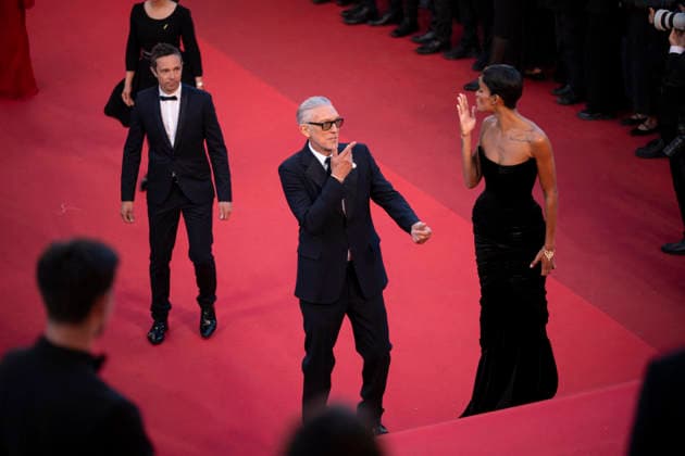 Cannes Histoires Paralleles Red Carpet EB French actor Vincent Cassel and his partner Brazilian model Narah Baptista arrive for the screening of the film Histoires Paralleles (Parallel Tales) at the 79th edition of the Cannes Film Festival in Cannes, southern France on May 14, 2026.Photo by Eliot Blondet ABACAPRESS.COM Cannes France France  Copyright: xBlondetxEliot ABACAx