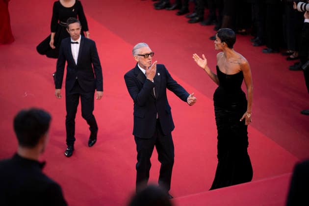 Cannes Histoires Paralleles Red Carpet EB French actor Vincent Cassel and his partner Brazilian model Narah Baptista arrive for the screening of the film Histoires Paralleles (Parallel Tales) at the 79th edition of the Cannes Film Festival in Cannes, southern France on May 14, 2026.Photo by Eliot Blondet ABACAPRESS.COM Cannes France France  Copyright: xBlondetxEliot ABACAx