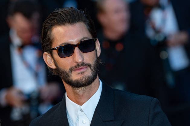 Cannes Histoires Paralleles Screening NG Pierre Niney attending the ‘Histoires Paralleles (Parallel Tales)’ Screening and Red Carpet at Palais Des Festivals in Cannes, France on May 14 2026 as part of the 79th Cannes Film Festival. Photo by Nicolas Genin ABACAPRESS.COM Cannes France  Copyright: xGeninxNicolas ABACAx