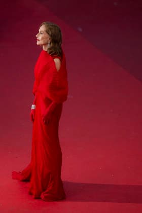 Cannes Histoires Paralleles Red Carpet EB Isabelle Huppert arrive for the screening of the film Histoires Paralleles (Parallel Tales) at the 79th edition of the Cannes Film Festival in Cannes, southern France on May 14, 2026.Photo by Eliot Blondet ABACAPRESS.COM Cannes France France  Copyright: xBlondetxEliot ABACAx