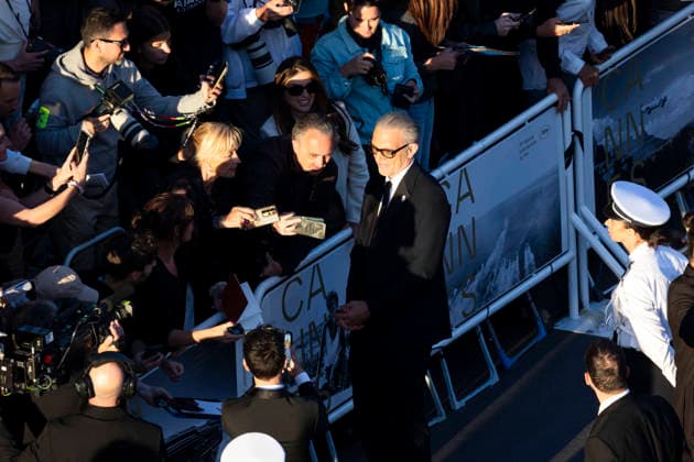 Vincent Cassel Montée des marches du film Histoires parallèles lors du 79ème Festival International du Film de Cannes, le 14 mai 2026 Camilla Canalini Bestimage Red carpet for Parallel tales at the 79th Cannes International Film Festival on May 14, 2026 Cannes France  Copyright: xCamillaxCanalinix xBestimagexCamillaxCanalinix xBestimagex