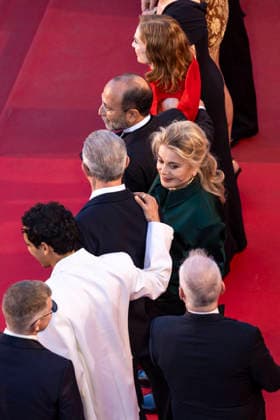 Vincent Cassel, Iris Knobloch, président du festival de Cannes, Catherine Deneuve, Asghar Farhadi, Thierry Frémaux, délégué général du festival de Cannes, Isabelle Huppert Montée des marches du film Histoires parallèles lors du 79ème Festival International du Film de Cannes, le 14 mai 2026 Camilla Canalini Bestimage Red carpet for Parallel tales at the 79th Cannes International Film Festival on May 14, 2026 Cannes France  Copyright: xCamillaxCanalinix xBestimagexCamillaxCanalinix xBestimagex