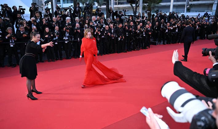79th Cannes Film Festival: Histoires Paralleles (Parallel Tales) screening CANNES, FRANCE - MAY 14: French actress Isabelle Huppert arrives for the screening of the film Histoires Paralleles (Parallel Tales) at the 79th edition of the Cannes Film Festival in Cannes, France on May 14, 2026. Mustafa Yalcin Anadolu Cannes France. Editorial use only. Please get in touch for any other usage.  Copyright: x2026xAnadoluxMustafaxYalcinx