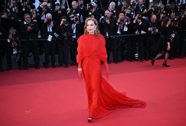 79th Cannes Film Festival: Histoires Paralleles (Parallel Tales) screening CANNES, FRANCE - MAY 14: French actress Isabelle Huppert arrives for the screening of the film Histoires Paralleles (Parallel Tales) at the 79th edition of the Cannes Film Festival in Cannes, France on May 14, 2026. Mustafa Yalcin Anadolu Cannes France. Editorial use only. Please get in touch for any other usage.  Copyright: x2026xAnadoluxMustafaxYalcinx