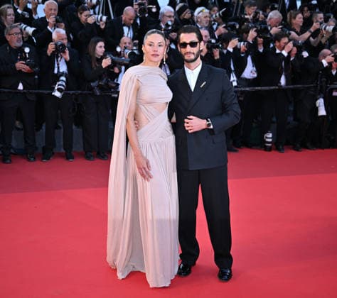 79th Cannes Film Festival: Histoires Paralleles (Parallel Tales) screening CANNES, FRANCE - MAY 14: French actor Pierre Niney (R) and his partner Australian actress Natasha Andrews (L) arrive for the screening of the film Histoires Paralleles (Parallel Tales) at the 79th edition of the Cannes Film Festival in Cannes, France on May 14, 2026. Mustafa Yalcin Anadolu Cannes France. Editorial use only. Please get in touch for any other usage.  Copyright: x2026xAnadoluxMustafaxYalcinx