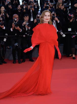 Parallel Tales Premiere at 79th Festival de Cannes - Cannes, France CANNES, FRANCE. May 14, 2026: Isabelle Huppert at the premiere for Parallel Tales at the 79th Festival de Cannes. Picture: Paul Smith Featureflash Cannes France  Copyright: xPaulxSmithx xFeatureflashx