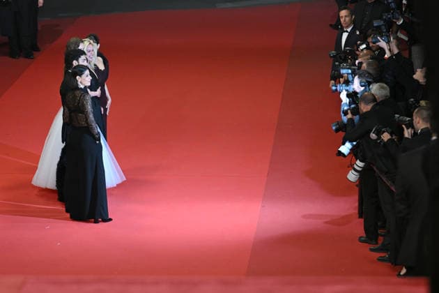 79ème Festival International du Film de Cannes Montée des marches du film Sanguine 79th International Cannes Film Festival Red Carpet with Sanguine movie cast 456028 2026 05 14 Cannes France Lambert, Carole  Copyright: xSergexArnalx xStarfacex STAR_456028_001