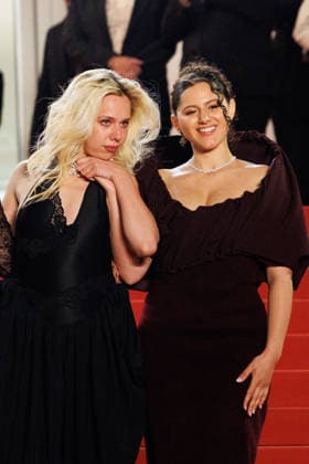 Kim Higelin Bijoux Tasaki , Sonia Faidi Montée des marches du film Sanguine lors du 79ème Festival International du Film de Cannes, le 14 mai 2026 Jacovides Moreau Bestimage Red carpet for Species at the 79th Cannes International Film Festival on May 14, 2026 Cannes France  Copyright: xJACOVIDES-MOREAUx xBESTIMAGExJACOVIDES-MOREAUx xBESTIMAGEx