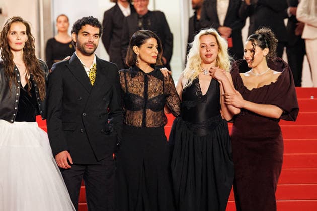Marion Le Corroler, Sami Outalbali, Mara Taquinet, Kim Higelin Bijoux Tasaki , Sonia Faidi Montée des marches du film Sanguine lors du 79ème Festival International du Film de Cannes, le 14 mai 2026 Jacovides Moreau Bestimage Red carpet for Species at the 79th Cannes International Film Festival on May 14, 2026 Cannes France  Copyright: xJACOVIDES-MOREAUx xBESTIMAGExJACOVIDES-MOREAUx xBESTIMAGEx