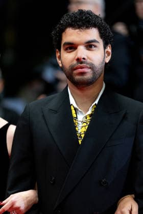 Sami Outalbali Montée des marches du film Sanguine lors du 79ème Festival International du Film de Cannes, le 14 mai 2026 Olivier Borde Bestimage Red carpet for Species at the 79th Cannes International Film Festival on May 14, 2026 Cannes France  Copyright: xOLIVIERxBORDEx xBESTIMAGExOLIVIERxBORDEx xBESTIMAGEx
