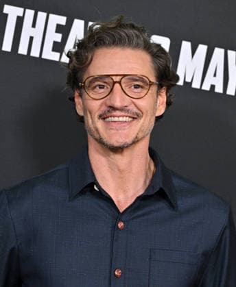 ˜Star Wars: The Mandalorian and Grogu™ World Premiere Pedro Pascal arriving to Star Wars: The Mandalorian and Grogu world premiere held at the TCL Chinese Theatre on May 14, 2026 in Hollywood, CA. Hollywood TCL Chinese Theatre California USA Copyright: xLISAxOConnorx xAFF-USA.comx