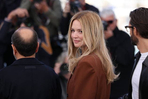 Cannes - Histoires Paralleles Photocall Virginie Efira and Isabelle Huppert attending the Histoires Paralleles photocall during the 79th Cannes Film Festival in Cannes, France on May 15, 2026. Photo by ABACAPRESS.COM Cannes France  Copyright: xDominexJerome ABACAx