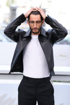 Cannes - Histoires Paralleles Photocall Pierre Niney attending the Histoires Paralleles photocall during the 79th Cannes Film Festival in Cannes, France on May 15, 2026. Photo by ABACAPRESS.COM Cannes France  Copyright: xDominexJerome ABACAx