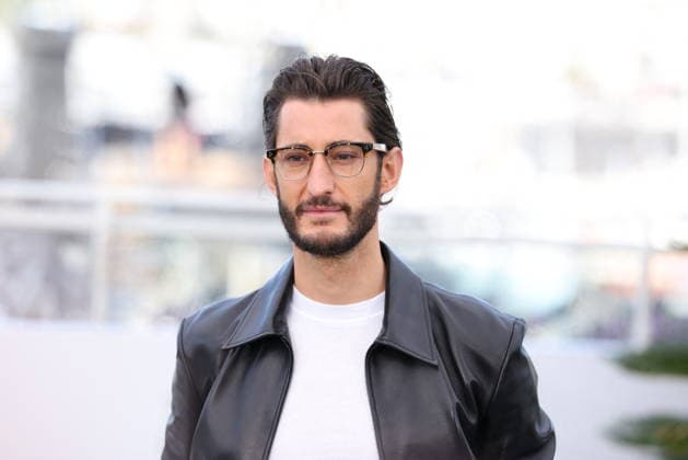 Cannes - Histoires Paralleles Photocall Pierre Niney attending the Histoires Paralleles photocall during the 79th Cannes Film Festival in Cannes, France on May 15, 2026. Photo by ABACAPRESS.COM Cannes France  Copyright: xDominexJerome ABACAx
