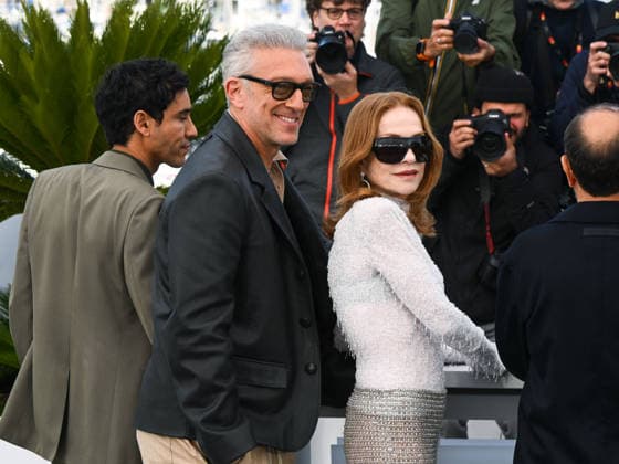 IPA84710985 - Cannes, 79th Cannes Film Festival 2026, day 4 - photocall of Histoires Paralleles (Parallel Tales) Pictured: Adam Bessa, Vincent Cassel, Isabelle Huppert, Asghar Farhadi, Virginie Efira and Pierre Niney pose  Copyright: xAlbertoxTerenghix xPoolxPhotoxEventsx07x 84710985