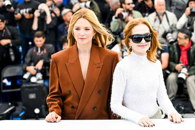 79ème Festival International du Film de Cannes Photocall with cast of Histoires Parallèles 79th International Cannes Film Festival Photocall with cast of Parallel Tales 456050 2026 05 15 Huppert, Isabelle Efira, Virginie  Copyright: xSergexArnalx xStarfacex STAR_456050_040