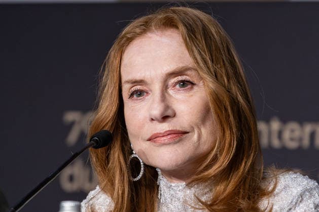 Cannes Press Conference Histoires Paralleles NG Isabelle Huppert attending the Press Conference for ‘Histoires Paralleles’ in Cannes at Palais Des Festivals in Cannes, France on May 15 2026 as part of the 79th Cannes Film Festival. Photo by Nicolas Genin ABACAPRESS.COM Cannes France  Copyright: xGeninxNicolas ABACAx