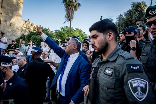 Jerusalem Day Flag Parade in Jerusalem - 14 May 2026 Israeli Minister of National security Itamar Ben Gvir waves at supporters outside Damascus gate In Jerusalem. Israeli nationalists, many of them teenagers and young adults, swept through the narrow streets of Jerusalem s Old City during the annual Jerusalem Day march, chanting Death to Arabs and May your villages burn as tens of thousands paraded to celebrate what Israeli authorities call the reunification of Jerusalem following Israel s capture and annexation of east Jerusalem in the 1967 Arab-Israeli war, while many Palestinian residents remained barricaded indoors and shopkeepers were forced, ostensibly for their own protection, to close their businesses. Jerusalem Israel Copyright: xEyalxWarshavskyx xSOPAxImagesx EWarshavsky260514ew001
