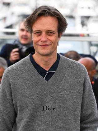 IPA84713060 - Cannes, 79th Cannes Film Festival 2026, day 4 - Photocall Film Fatherland. Pictured is August Diehl  Copyright: xAlbertoxTerenghix xPoolxPhotoxEventsx07x 84713060