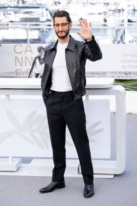 79th Cannes Film Festival Photocall of the movie -Histoires Paralleles- Palais des Festivals - Cannes, France Pierre Niney 79th Cannes Film Festival Photocall of the movie -Histoires Paralleles- Palais des Festivals - Cannes, France 15th May 2026 SGPItalia id 134688_033 *Not Exclusive  Copyright: xALFONSOxCATALANO SGPITALIAx