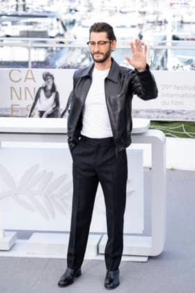 79th Cannes Film Festival Photocall of the movie -Histoires Paralleles- Palais des Festivals - Cannes, France Pierre Niney 79th Cannes Film Festival Photocall of the movie -Histoires Paralleles- Palais des Festivals - Cannes, France 15th May 2026 SGPItalia id 134688_033 *Not Exclusive  Copyright: xALFONSOxCATALANO SGPITALIAx