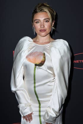 Netflix Upfront 2026 MANHATTAN, NEW YORK CITY, NEW YORK, USA - MAY 13: Florence Pugh wearing Simone Rocha Spring 2026, styled by Rebecca Corbin-Murray arrives at the Netflix Upfront 2026 held at Sunset Pier 94 Studios on May 13, 2026 in Manhattan, New York City, New York, United States. New York City Sunset Pier 94 Studios New York United States Copyright: xImagexPressxAgencyx