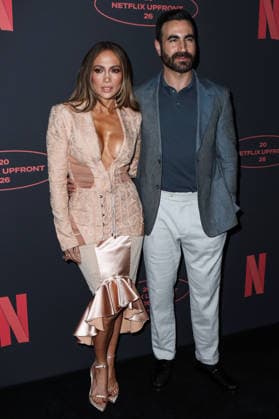 Netflix Upfront 2026 MANHATTAN, NEW YORK CITY, NEW YORK, USA - MAY 13: Jennifer Lopez wearing vintage Jean Paul Gaultier Spring 2004, styled by Rob Zangardi and Mariel Haenn and Brett Goldstein arrive at the Netflix Upfront 2026 held at Sunset Pier 94 Studios on May 13, 2026 in Manhattan, New York City, New York, United States. New York City Sunset Pier 94 Studios New York United States Copyright: xImagexPressxAgencyx