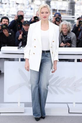 Cannes - Une Vie Manifeste Photocall JD Nadia Tereszkiewicz attending the Une Vie Manifeste photocall during the 79th Cannes Film Festival in Cannes, France on May 15, 2026. Photo by Jerome Dominé ABACAPRESS.COM Cannes France  Copyright: xDominexJerome ABACAx