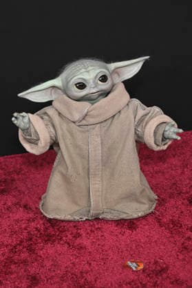 Grogu at the world premiere of the movie Star Wars The Mandalorian and Grogu at the TCL Chinese Theatre Los Angeles, 014 05 2026 Foto:xD.xStarbuckx xFuturexImagex mandalorian_worldpremiere_6505