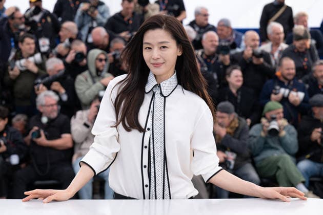 Cannes Gun Che Colony Photocall LZ Jun Ji-hyun attending the Gun Che Colony photocall during the 79th Cannes Film Festival in Cannes, France on May 15, 2026. Photo by Laurent Zabulon ABACAPRESS.COM Cannes  Copyright: xZabulonxLaurentx